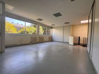 Bureaux et commerces 8 pièces