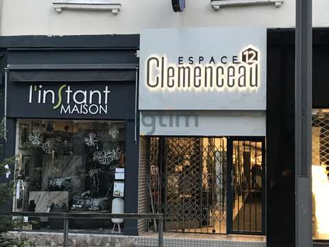 Bureaux et commerces La Roche-sur-Yon 85