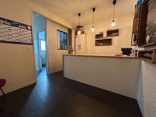 Bureaux et commerces 4 pièces