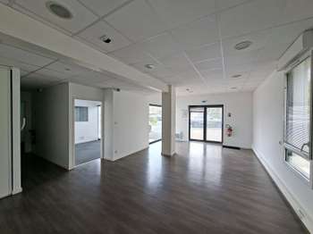 Bureaux et commerces La Roche-sur-Yon 85