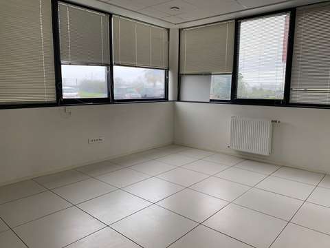 Bureaux et commerces 1 pièce