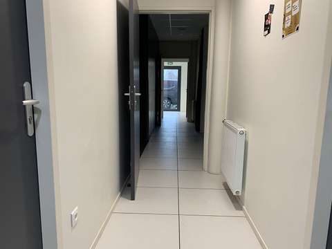 Bureaux et commerces 1 pièce