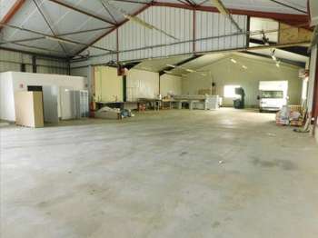 Photo Bureaux et commerces Landéan