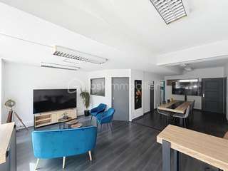 Bureaux et commerces 4 pièces