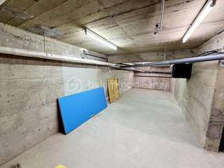 Bureaux et commerces 4 pièces