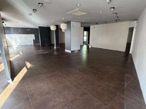 Bureaux et commerces