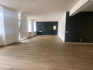 Bureaux et commerces 2 pièces