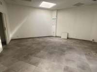 Bureaux et commerces 2 pièces