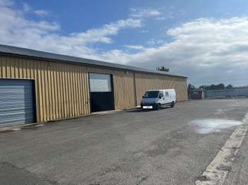 Bureaux et commerces Lannion 22