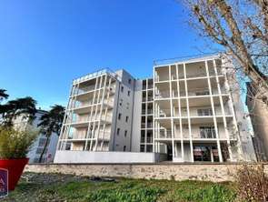 Location Bureaux et commerces 60 m&sup2;Laval