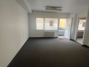 Location Bureaux et commerces 60 m&sup2;Laval