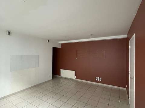 Bureaux et commerces 2 pièces