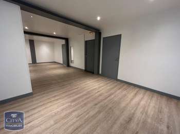 Bureaux et commerces 5 pièces