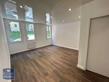 Bureaux et commerces 2 pièces