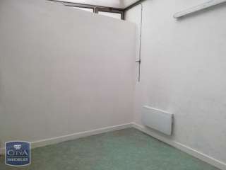 Bureaux et commerces 4 pièces