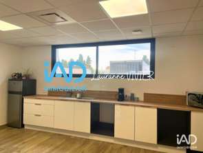 Location Bureaux et commerces 47 m&sup2;Le Soler