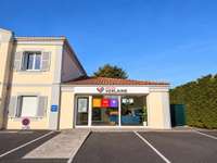 Bureaux et commerces Bureaux et commerces