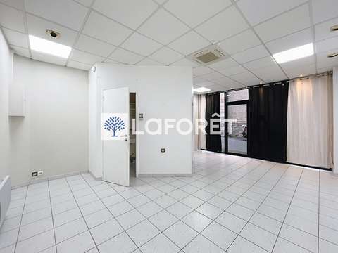 Bureaux et commerces 1 pièce