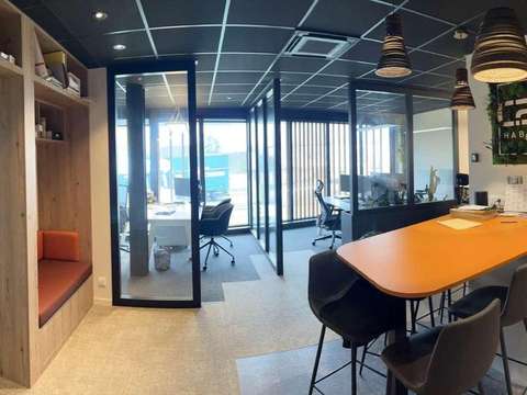 Bureaux et commerces Les Herbiers 85