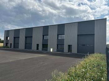 Bureaux et commerces Les Herbiers 85