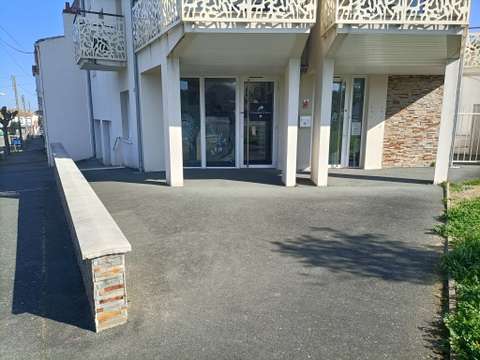 Bureaux et commerces Les Sables-d'Olonne 85