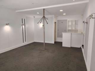 Bureaux et commerces 1 pièce
