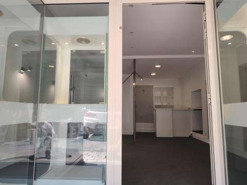 Bureaux et commerces 1 pièce