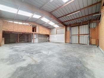 Location Bureaux et commerces 200 m&sup2;Lessay