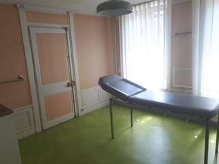 Bureaux et commerces 2 pièces