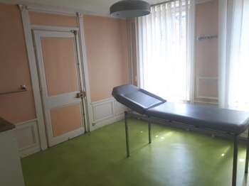 Bureaux et commerces 2 pièces