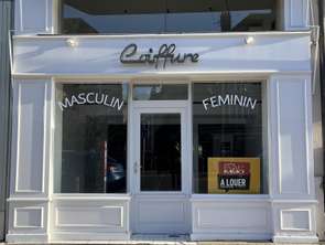 Location Bureaux et commerces 42 m&sup2;Lisieux Centre Ville Est
