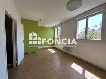 Location Bureaux et commerces 96 m&sup2;Lorient