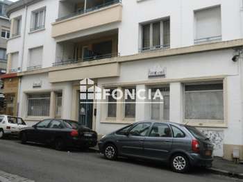 Bureaux et commerces 1 pièce