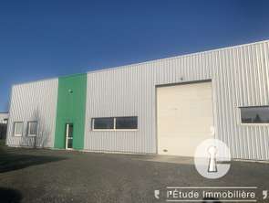 Location Bureaux et commerces 850 m&sup2;Louverné