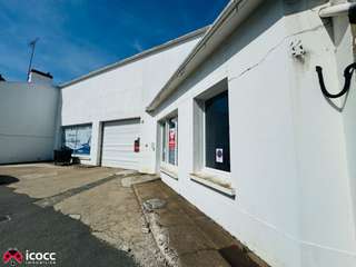 Bureaux et commerces 7 pièces