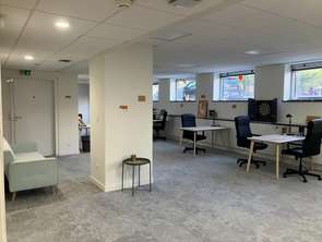 Location Bureaux et commerces 110 m&sup2;Lyon