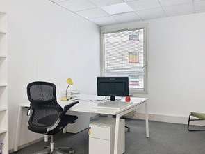 Location Bureaux et commerces 12 m&sup2;Lyon 7e