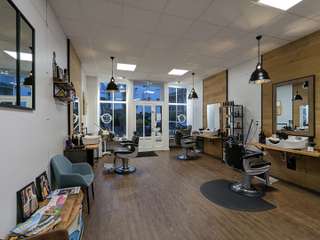 Bureaux et commerces 4 pièces
