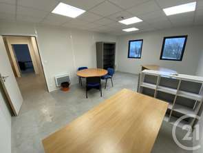 Location Bureaux et commerces 25 m&sup2;Malville