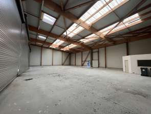 Location Bureaux et commerces 625 m&sup2;Marcé