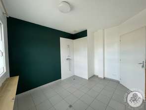 Location Bureaux et commerces 30 m&sup2;Matignon