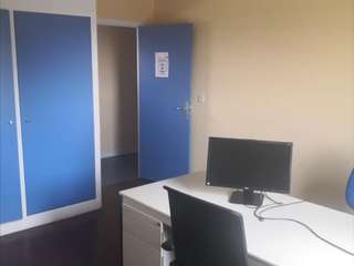 Bureaux et commerces 5 pièces