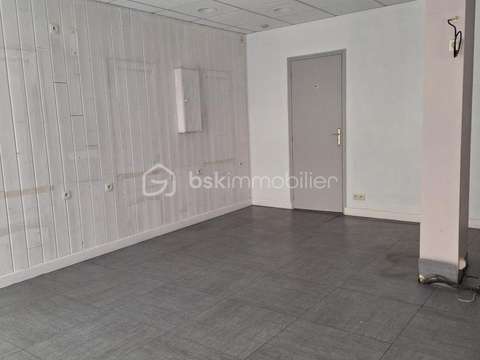 Bureaux et commerces 2 pièces