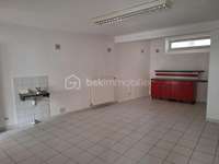 Bureaux et commerces 4 pièces