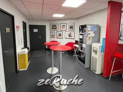 Bureaux et commerces Mondeville 14