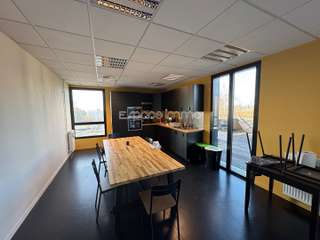 Bureaux et commerces 1 pièce