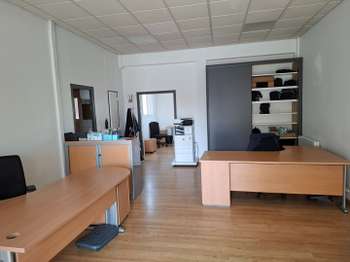 Location Bureaux et commerces 65 m&sup2;Mordelles