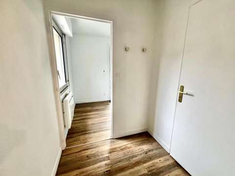 Bureaux et commerces 1 pièce