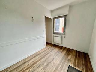 Bureaux et commerces 1 pièce