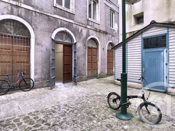 Location Bureaux et commerces 95 m&sup2;Nantes